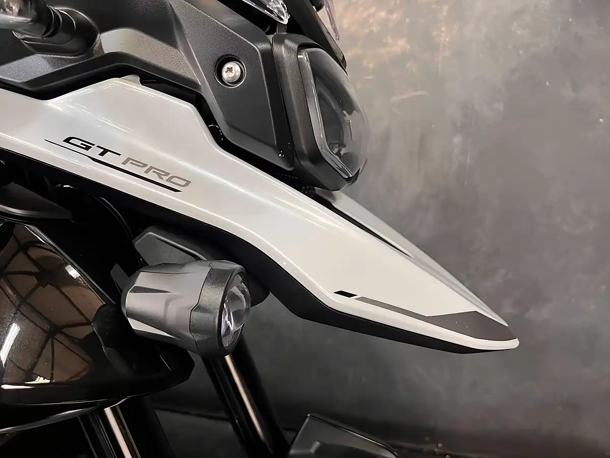Used 2024 Triumph Tiger 900 GT Pro White - Interior and Exterior details 16