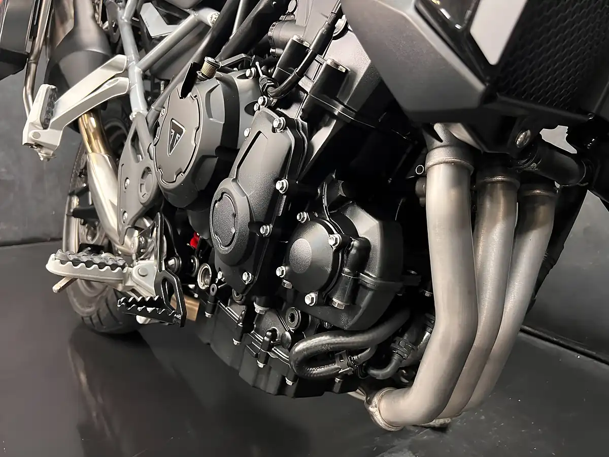 Used 2024 Triumph Tiger 900 GT Pro White - Interior and Exterior details 18