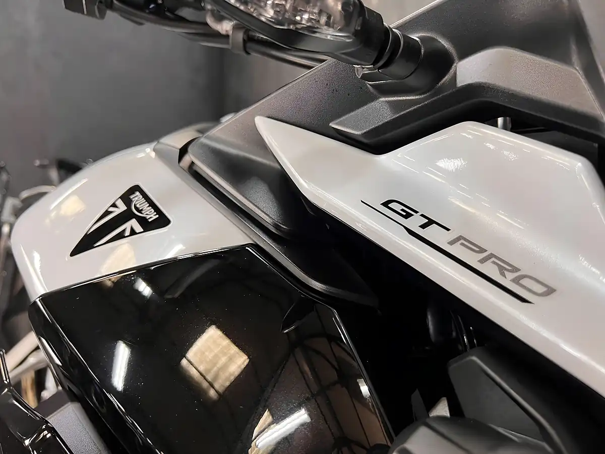 Used 2024 Triumph Tiger 900 GT Pro White - Interior and Exterior details 8