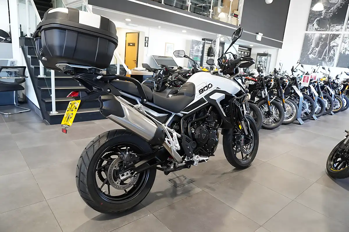 Used 2024 Triumph Tiger 900 GT Pro White Metallic - Interior and Exterior details 5
