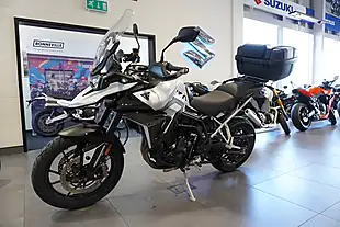 Used 2024 Triumph Tiger 900 GT Pro White Metallic - Interior and Exterior details 6