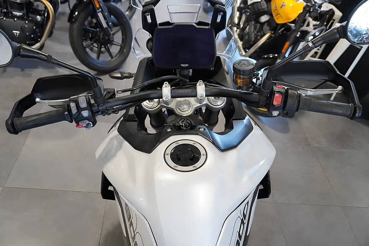 Used 2024 Triumph Tiger 900 GT Pro White Metallic - Interior and Exterior details 7