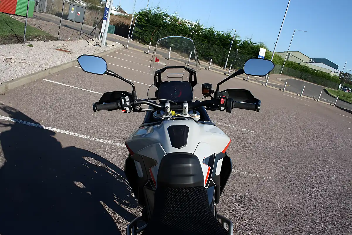 Used 2024 Triumph Tiger 900 Rally Pro Grey - Interior and Exterior details 12