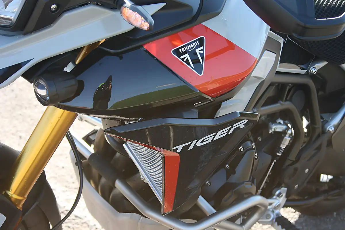 Used 2024 Triumph Tiger 900 Rally Pro Grey - Interior and Exterior details 19