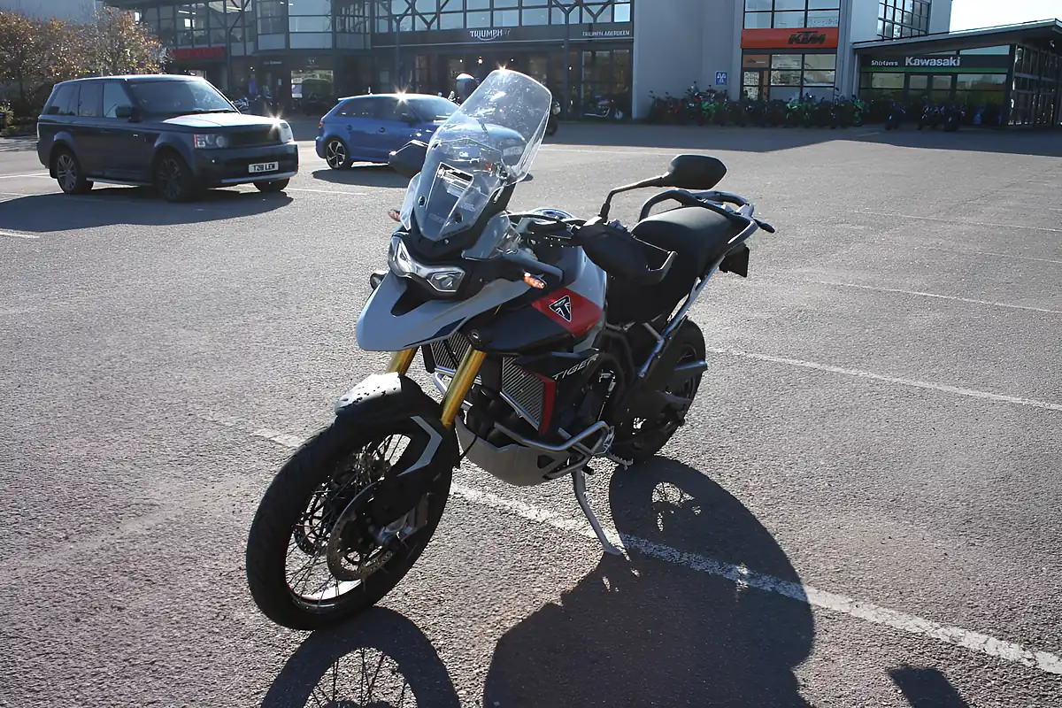 Used 2024 Triumph Tiger 900 Rally Pro Grey - Interior and Exterior details 6