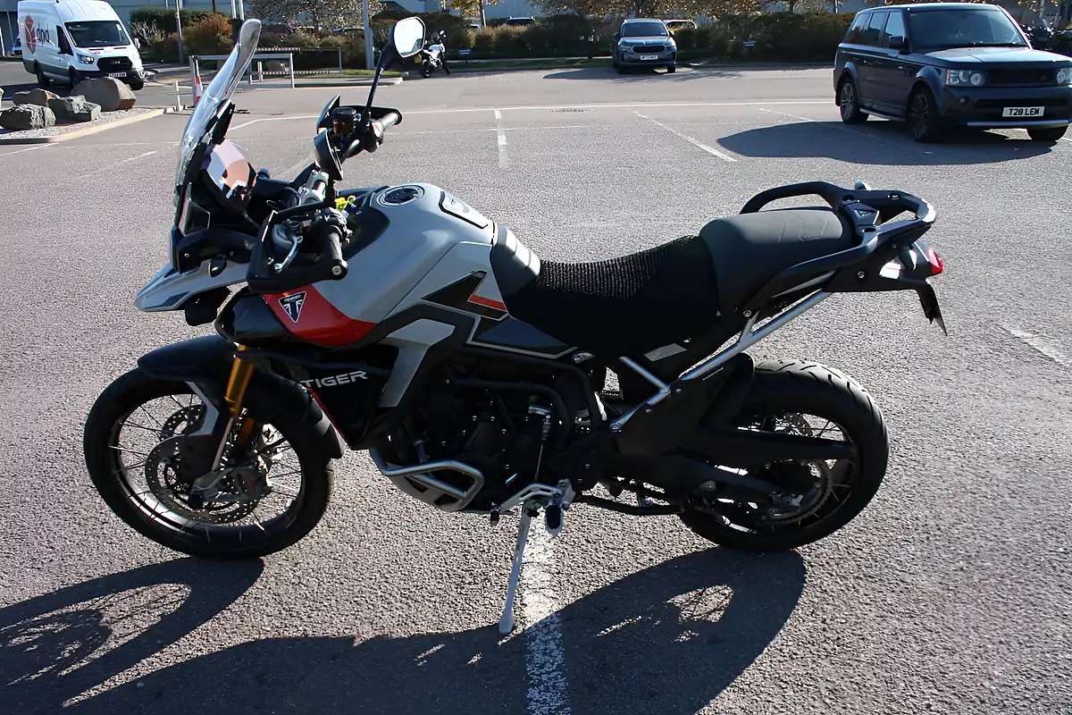 Used 2024 Triumph Tiger 900 Rally Pro Grey - Interior and Exterior details 8