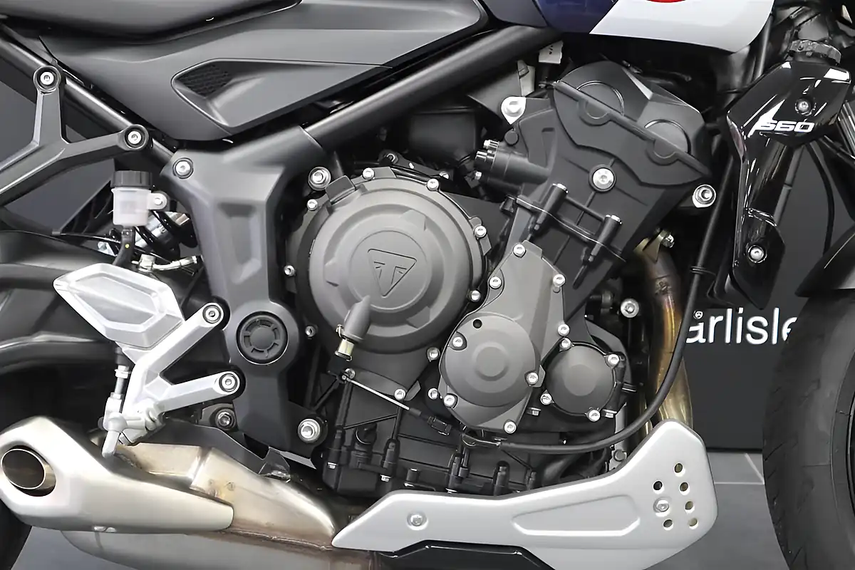 Used 2024 Triumph Trident 660 Tribute Edition White - Interior and Exterior details 7