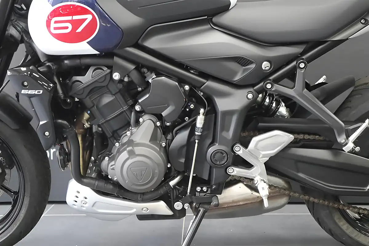 Used 2024 Triumph Trident 660 Tribute Edition White - Interior and Exterior details 8