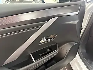 Used 2024 Vauxhall Astra Electric Gs Silver - Interior and Exterior details 16