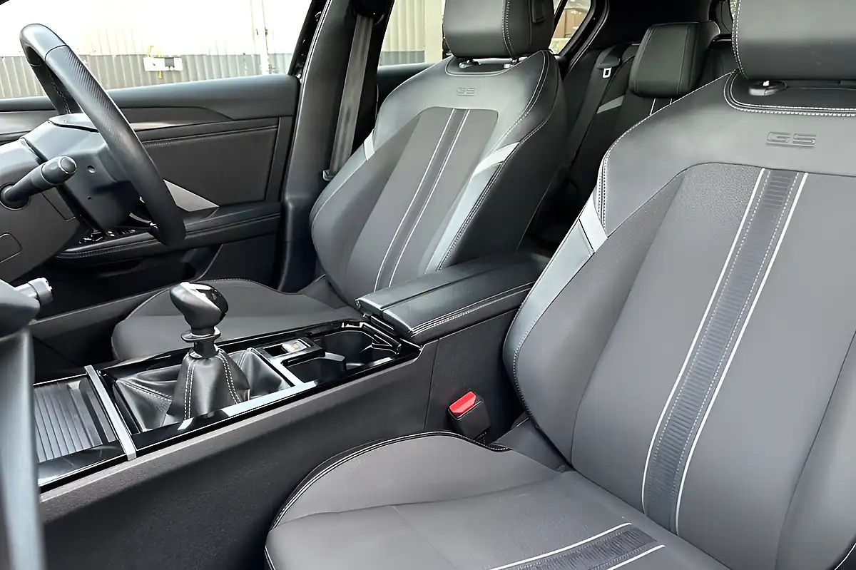 Used 2024 Vauxhall Astra Gs Black - Interior and Exterior details 11