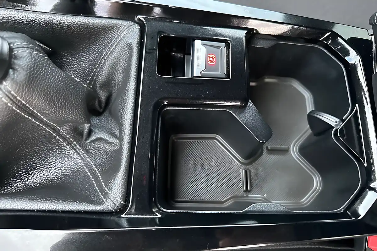 Used 2024 Vauxhall Astra Gs Black - Interior and Exterior details 14
