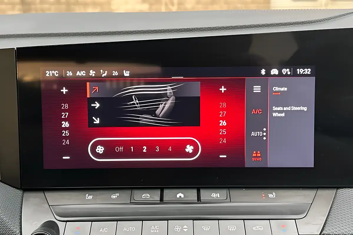 Used 2024 Vauxhall Astra Gs Black - Interior and Exterior details 19