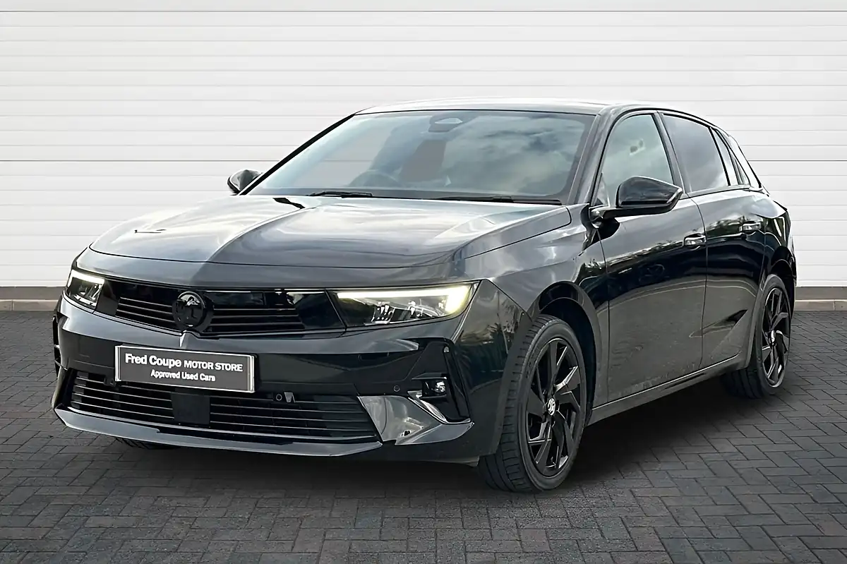 Used 2024 Vauxhall Astra Gs Black - Interior and Exterior details 7