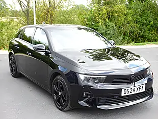 Used 2024 Vauxhall Astra Gs Carbon Black - Interior and Exterior details 9
