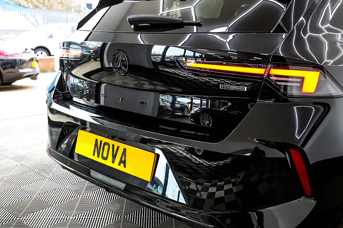Used 2024 Vauxhall Astra Ultimate Black - Interior and Exterior details 13