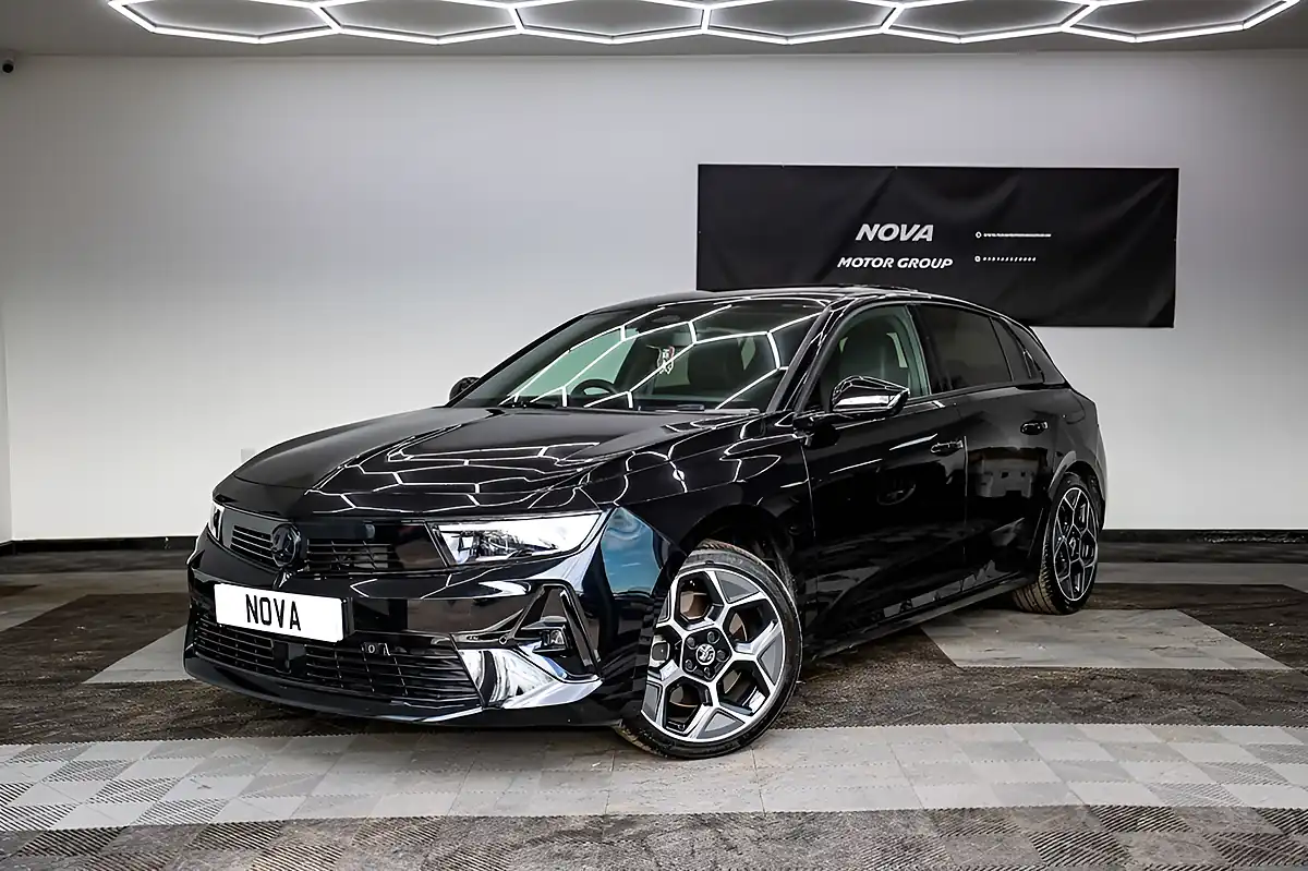 Used 2024 Vauxhall Astra Ultimate Black - Interior and Exterior details 2