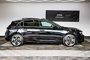 Used 2024 Vauxhall Astra Ultimate Black - Interior and Exterior details 5