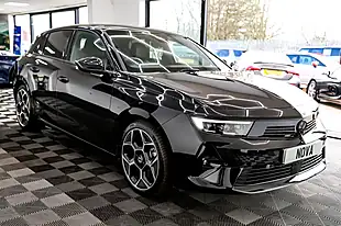 Used 2024 Vauxhall Astra Ultimate Black - Interior and Exterior details 9