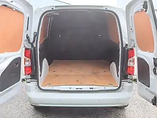 Used 2024 Vauxhall Combo 2300 Pro L1 Swb Icy White - Interior and Exterior details 6