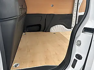 Used 2024 Vauxhall Combo Prime Icy White - Interior and Exterior details 18
