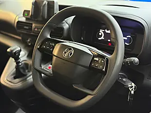 Used 2024 Vauxhall Combo Prime M White - Interior and Exterior details 15