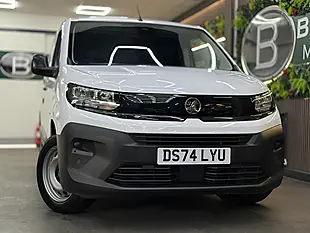 Used 2024 Vauxhall Combo Prime M White - Interior and Exterior details 3