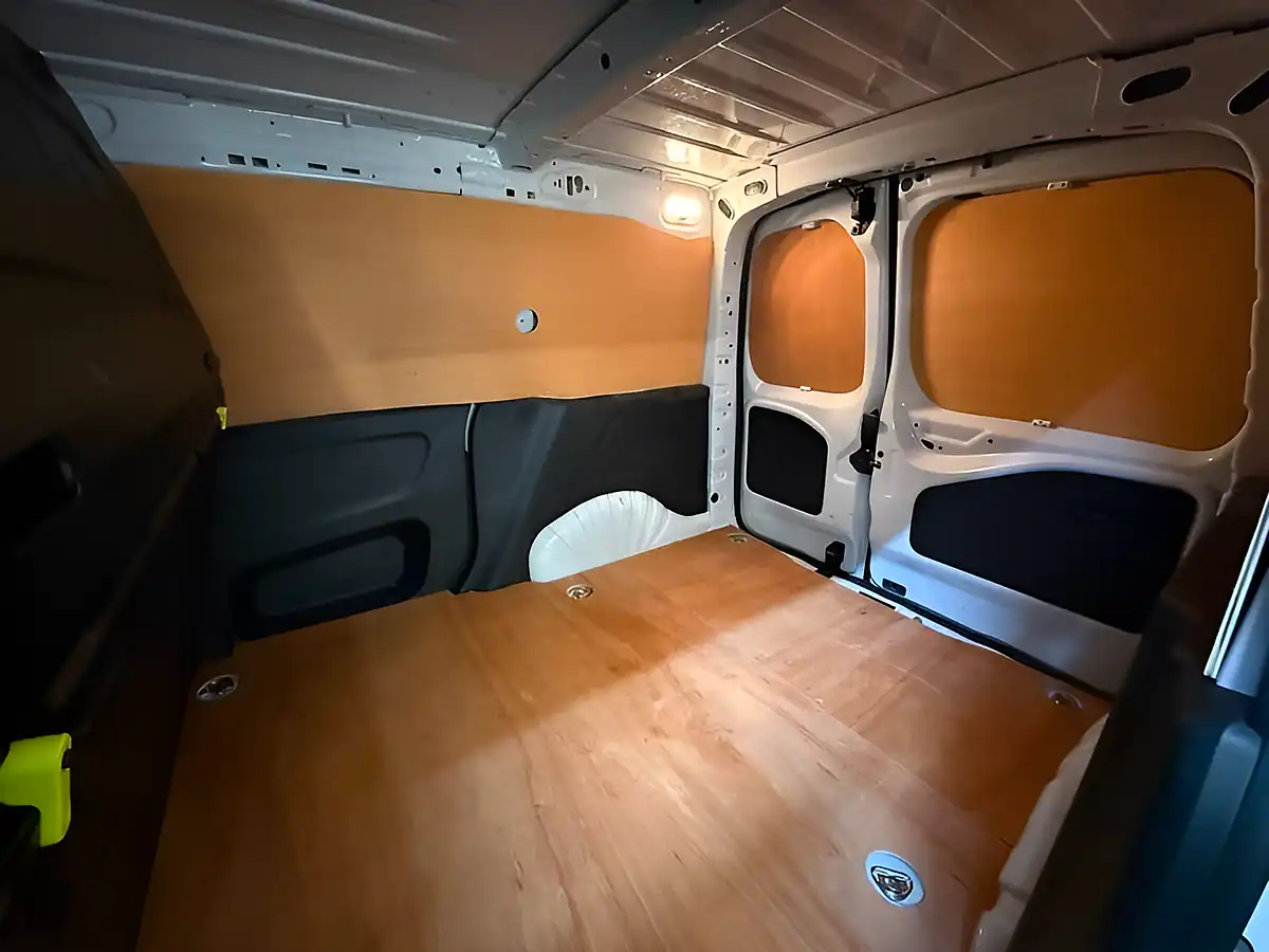 Used 2024 Vauxhall Combo Prime M White - Interior and Exterior details 19