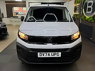 Used 2024 Vauxhall Combo Prime M White - Interior and Exterior details 4