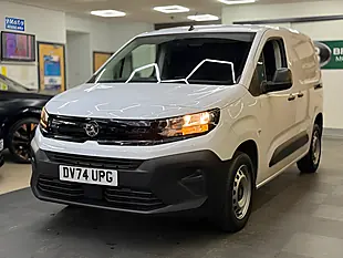 Used 2024 Vauxhall Combo Prime M White - Interior and Exterior details 6