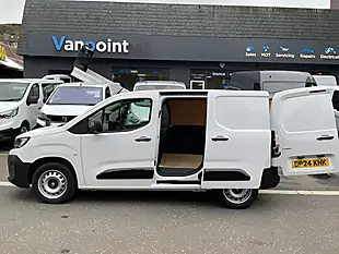 Used 2024 Vauxhall Combo Prime Panel Van White - Interior and Exterior details 13