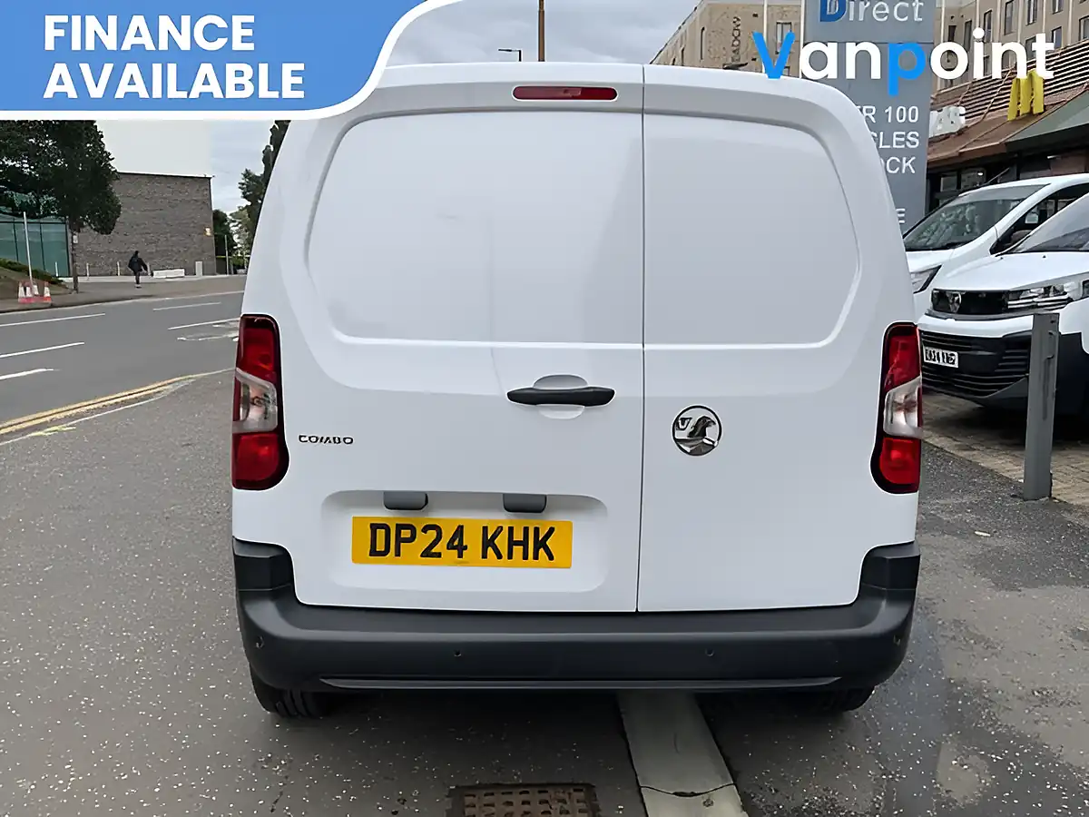 Used 2024 Vauxhall Combo Prime Panel Van White - Interior and Exterior details 5
