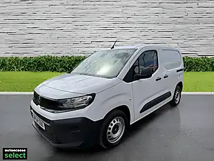 Used 2024 Vauxhall Combo Prime Panel Van White - Interior and Exterior details 10