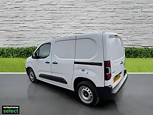 Used 2024 Vauxhall Combo Prime Panel Van White - Interior and Exterior details 8