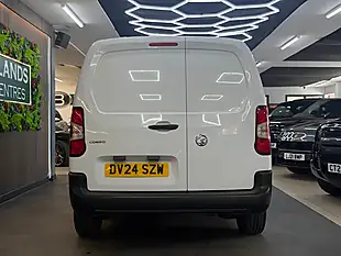 Used 2024 Vauxhall Combo Prime S/S White - Interior and Exterior details 10