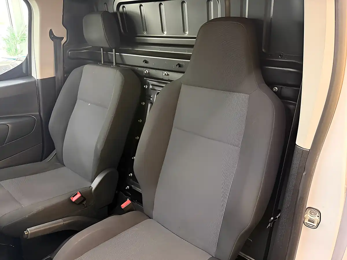 Used 2024 Vauxhall Combo Prime S/S White - Interior and Exterior details 16