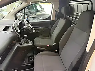 Used 2024 Vauxhall Combo Prime S/S White - Interior and Exterior details 17