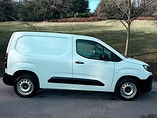 Used 2024 Vauxhall Combo Prime White - Interior and Exterior details 2