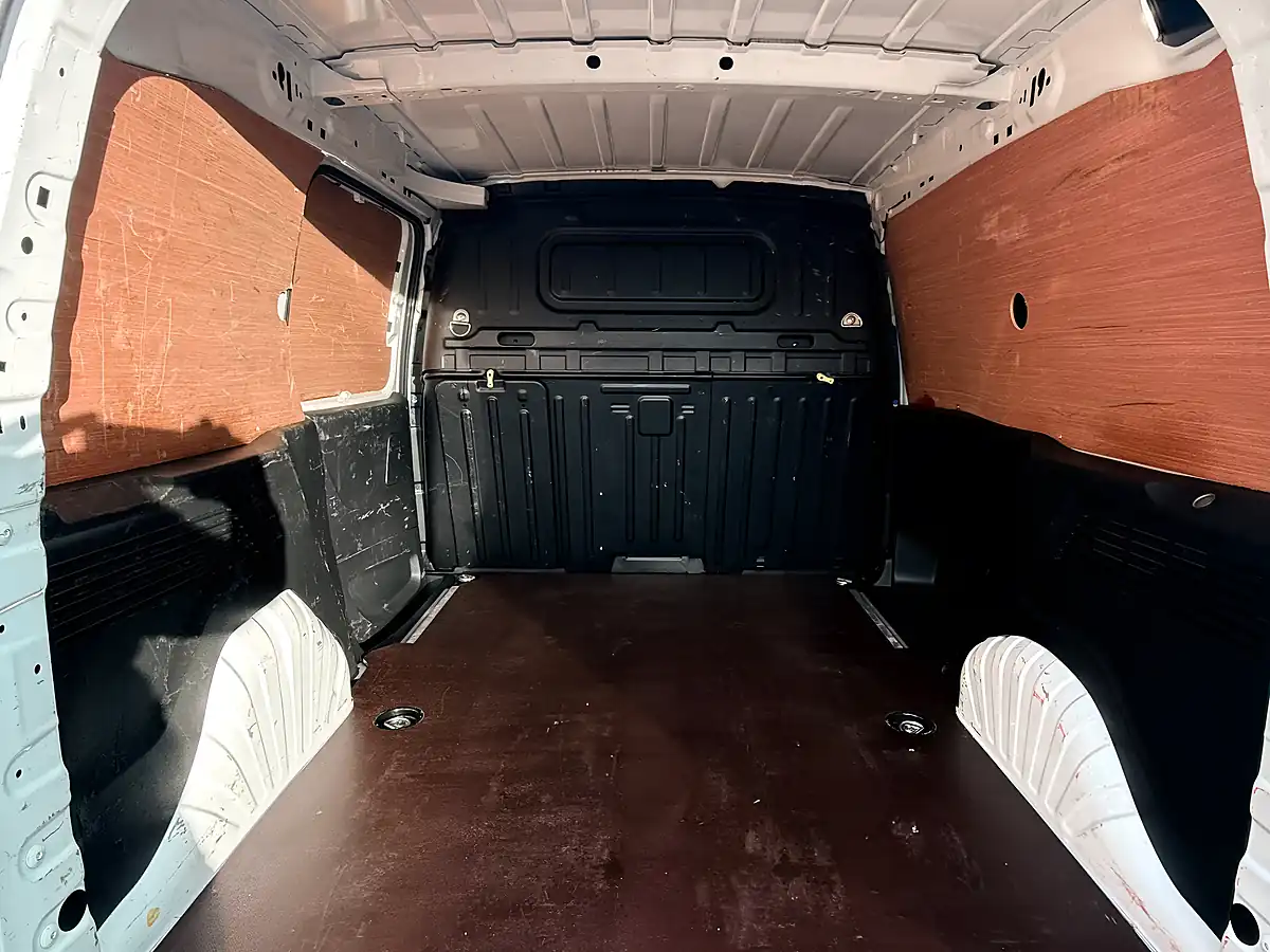 Used 2024 Vauxhall Combo Prime White - Interior and Exterior details 5
