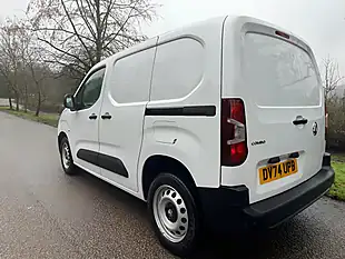 Used 2024 Vauxhall Combo Prime White - Interior and Exterior details 14