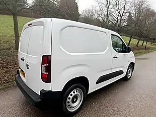 Used 2024 Vauxhall Combo Prime White - Interior and Exterior details 4