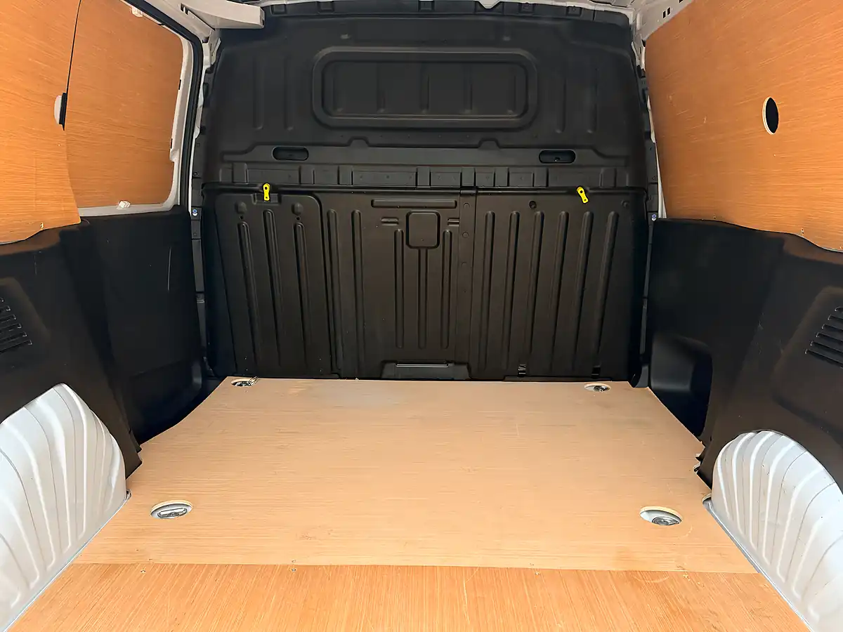 Used 2024 Vauxhall Combo Prime White - Interior and Exterior details 7