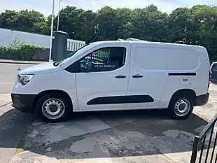 Used 2024 Vauxhall Combo Prime White - Interior and Exterior details 8