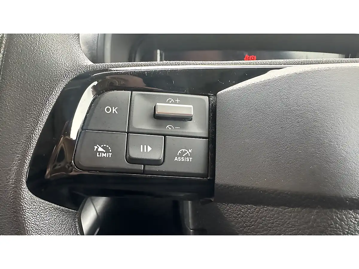 Used 2024 Vauxhall Combo Prime White - Interior and Exterior details 11