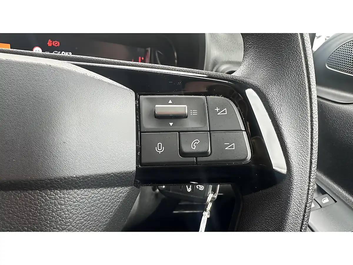 Used 2024 Vauxhall Combo Prime White - Interior and Exterior details 12