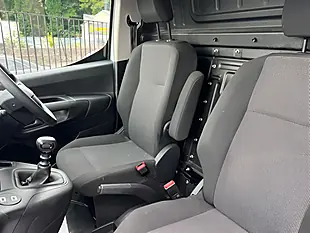 Used 2024 Vauxhall Combo Prime White - Interior and Exterior details 11