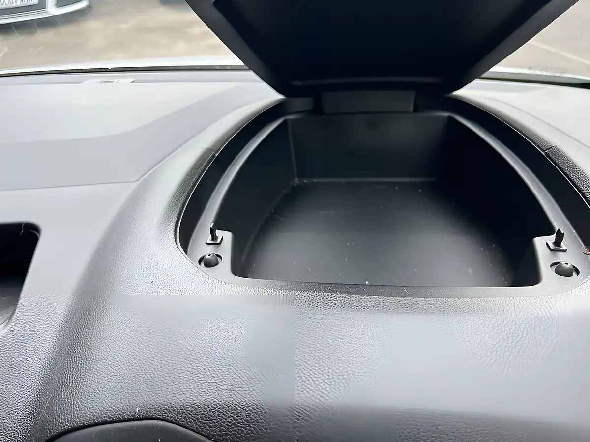 Used 2024 Vauxhall Combo Prime White - Interior and Exterior details 19