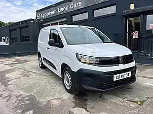 Used 2024 Vauxhall Combo Prime White - Interior and Exterior details 9