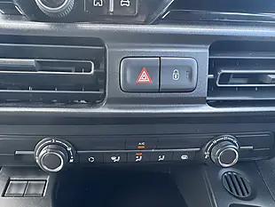 Used 2024 Vauxhall Combo Prime White - Interior and Exterior details 18