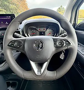 Used 2024 Vauxhall Combo Prime White - Interior and Exterior details 14