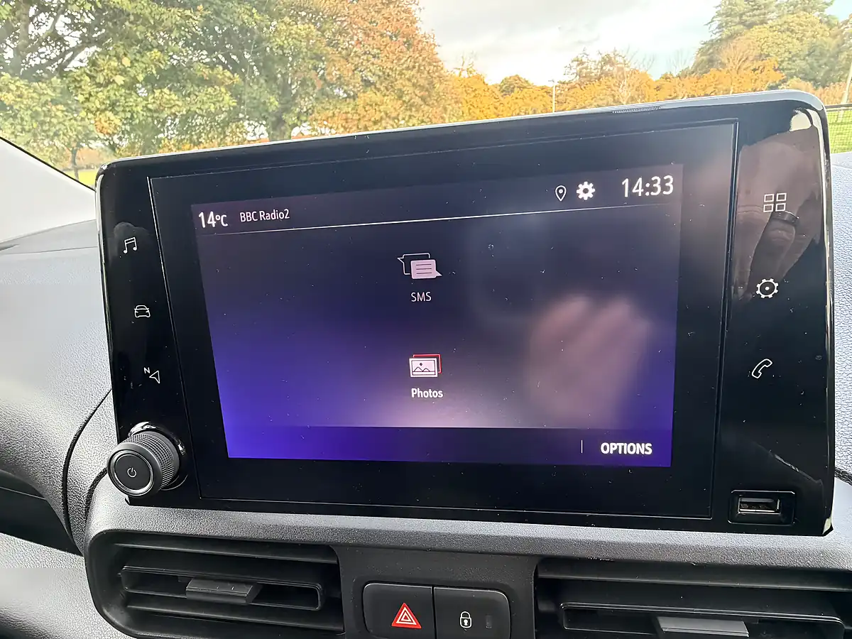 Used 2024 Vauxhall Combo Prime White - Interior and Exterior details 16